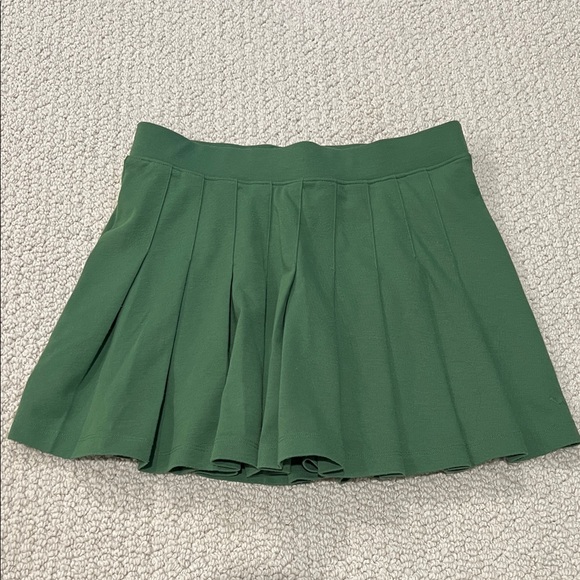 PINK Victoria's Secret Green Apparel - Picture 1 of 3